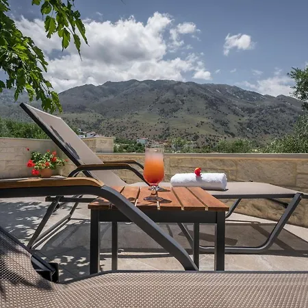 Apartamento Pagonas Traditional House