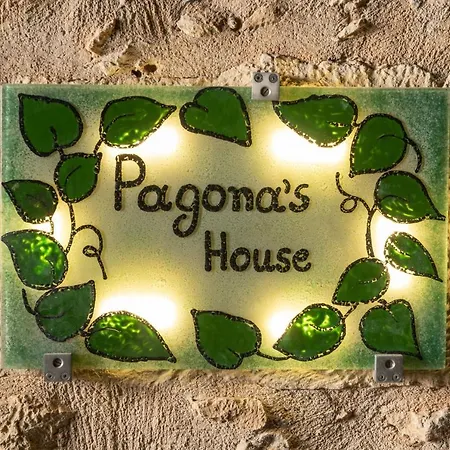 Pagonas Traditional House * Mouríon